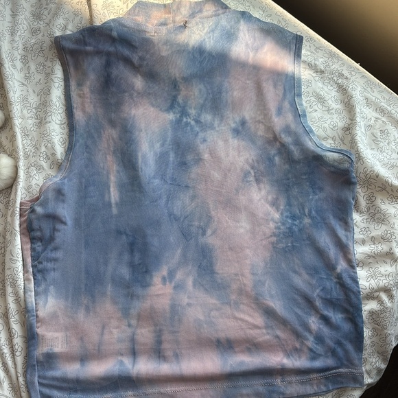 Mesh lined top - Picture 3 of 3